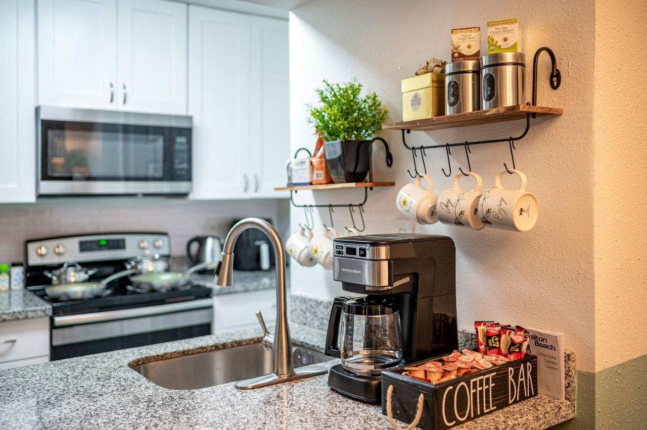 Lovely Comfort Uptown Condo For Houston Trip. Exteriör bild