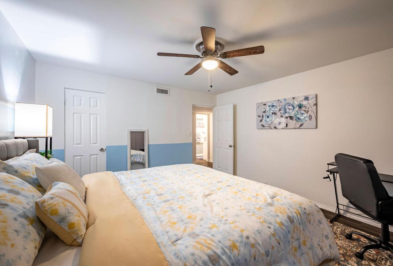 Lovely Comfort Uptown Condo For Houston Trip. Exteriör bild