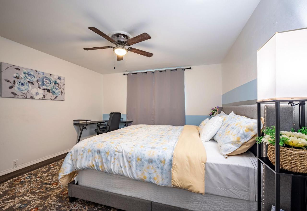 Lovely Comfort Uptown Condo For Houston Trip. Exteriör bild