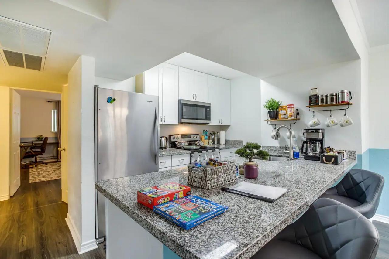 Lovely Comfort Uptown Condo For Houston Trip. Exteriör bild